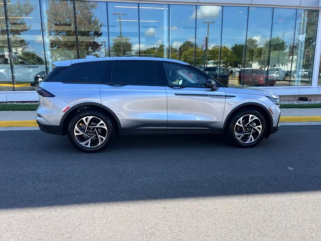 2026 Lincoln Nautilus - $59,001