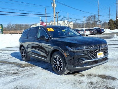 2025 Lincoln Nautilus Hybrid AWD Premiere 4DR SUV