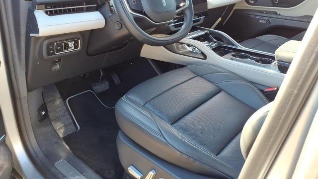 2025 Lincoln Nautilus Hybrid Premiere