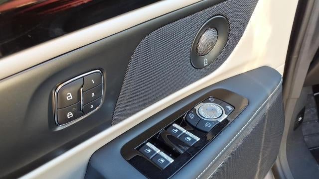 2025 Lincoln Nautilus Hybrid Premiere