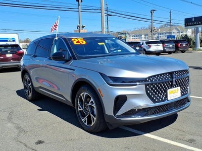 Photo of a 2025 Lincoln Nautilus Hybrid AWD Premiere 4DR SUV for sale