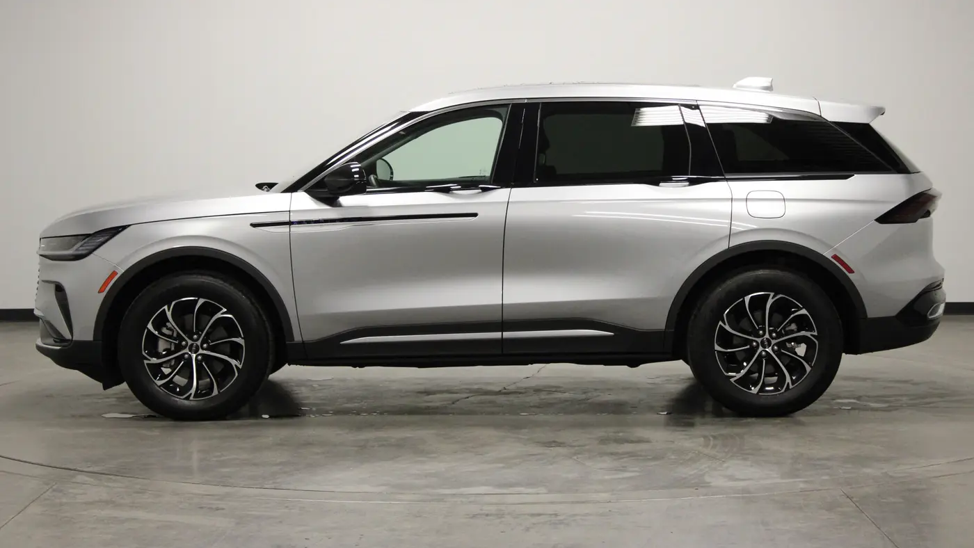 2026 Lincoln Nautilus Hybrid Premiere