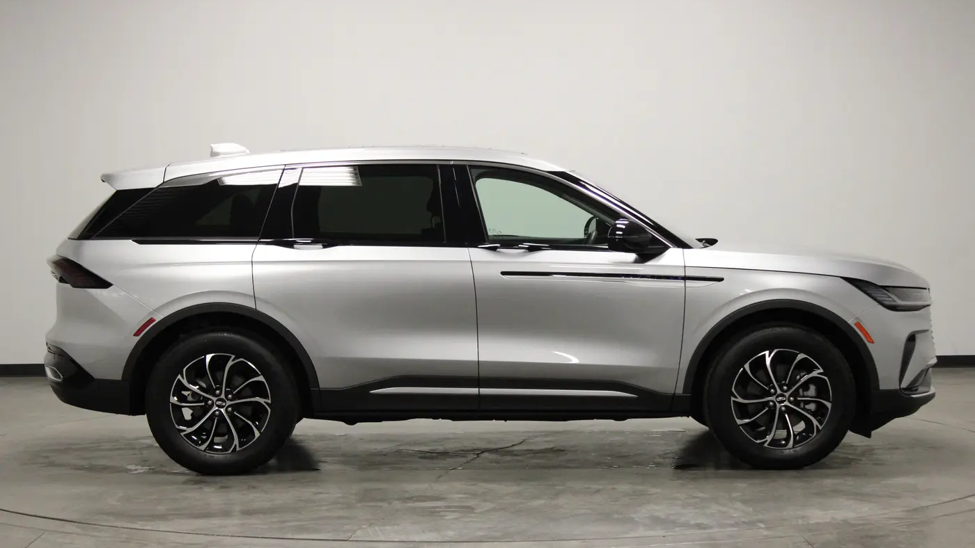 2026 Lincoln Nautilus Hybrid Premiere