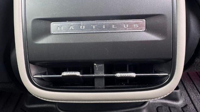 2025 Lincoln Nautilus Hybrid Premiere