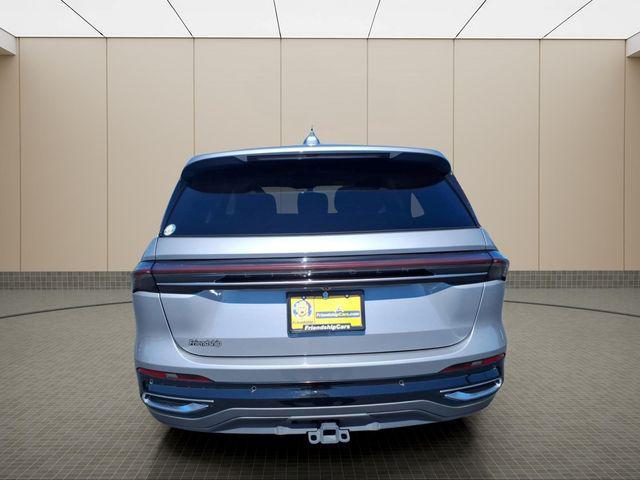 2025 Lincoln Nautilus - $42,975