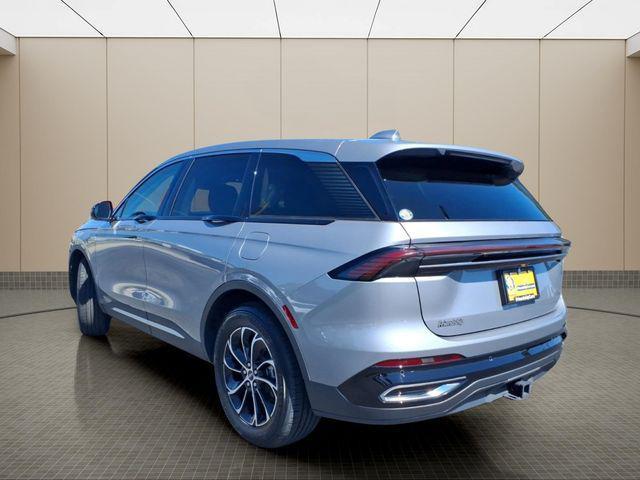 2025 Lincoln Nautilus - $42,975