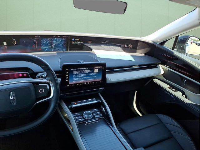 2025 Lincoln Nautilus - $42,975