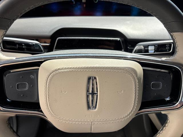 2025 Lincoln Nautilus - $49,985