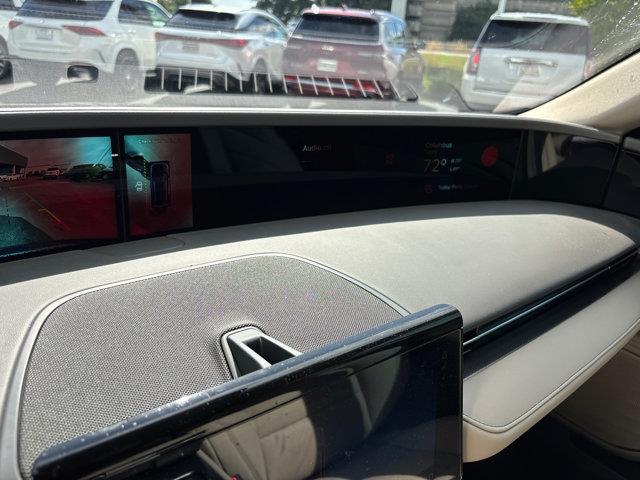 2025 Lincoln Nautilus - $49,985