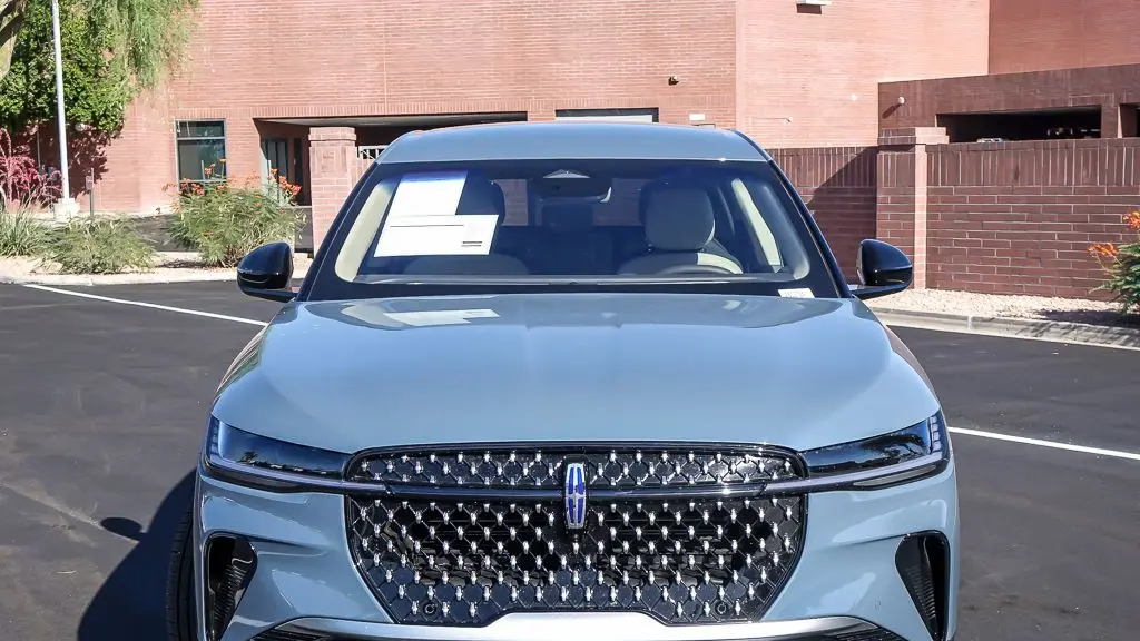 2025 Lincoln Nautilus Hybrid Premiere