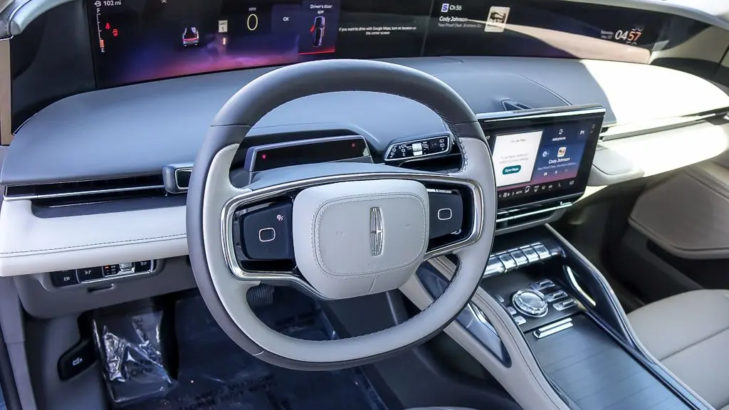 2025 Lincoln Nautilus Hybrid Premiere