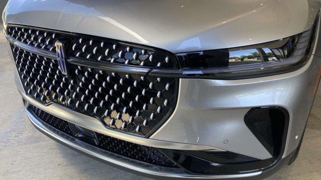 2024 Lincoln Nautilus Hybrid Premiere