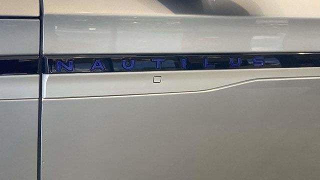 2024 Lincoln Nautilus Hybrid Premiere