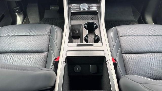2025 Lincoln Nautilus Hybrid Premiere
