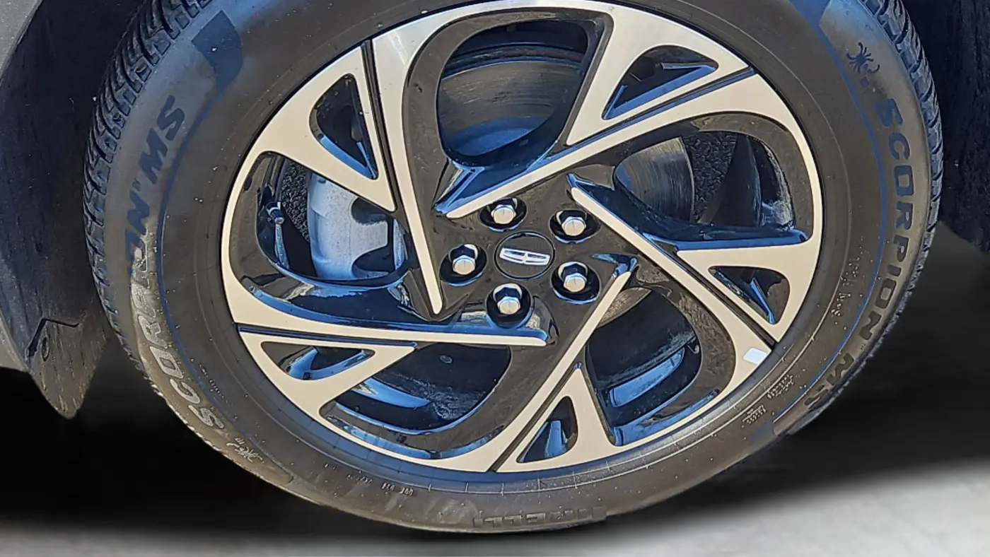 2025 Lincoln Nautilus Hybrid Premiere