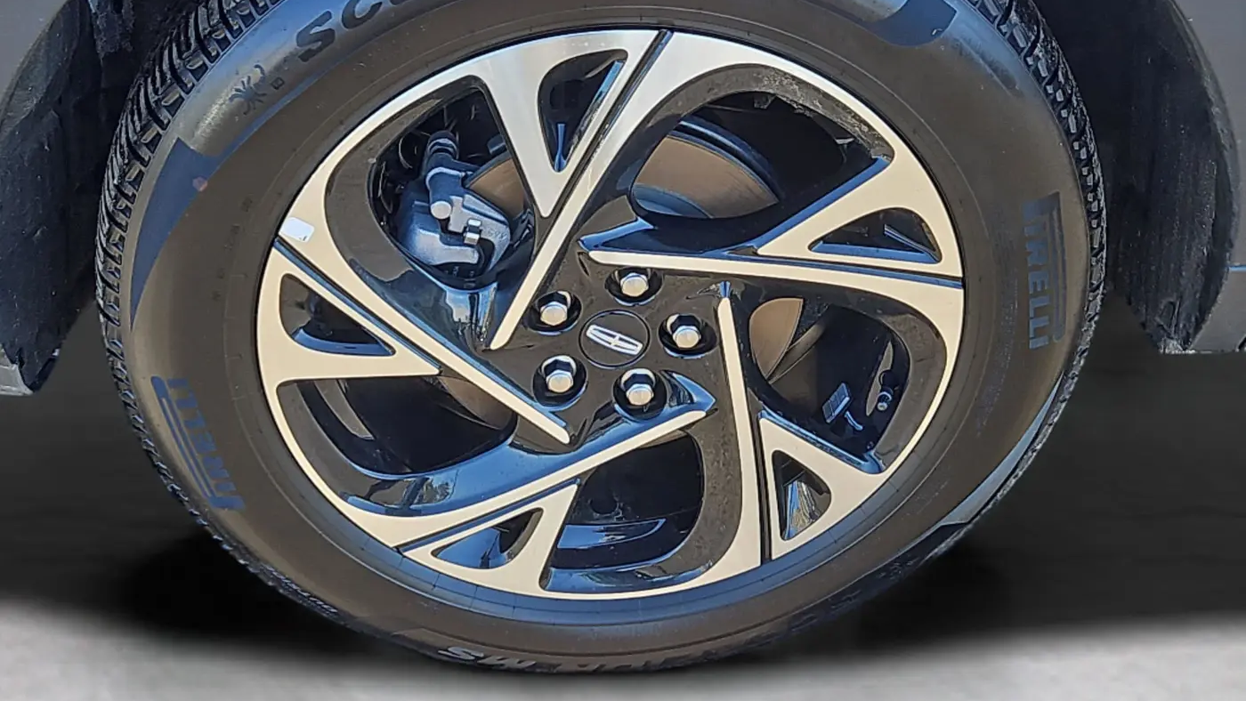 2025 Lincoln Nautilus Hybrid Premiere
