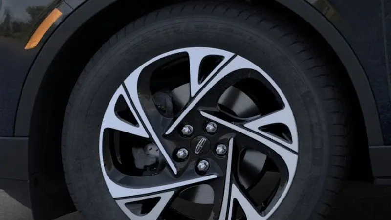 2025 Lincoln Nautilus Hybrid Premiere