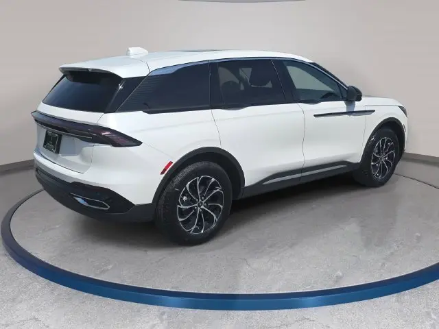 2026 Lincoln Nautilus