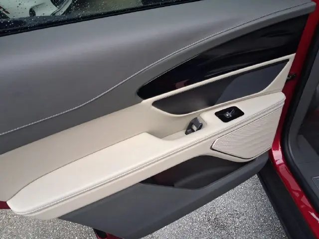 2025 Lincoln Nautilus - $44,990
