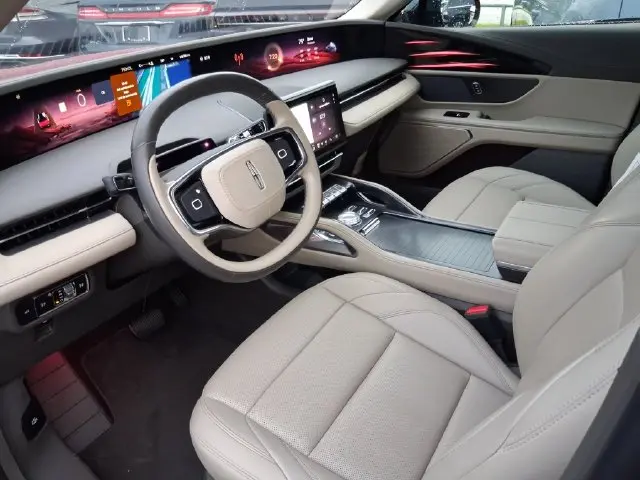 2025 Lincoln Nautilus - $44,990