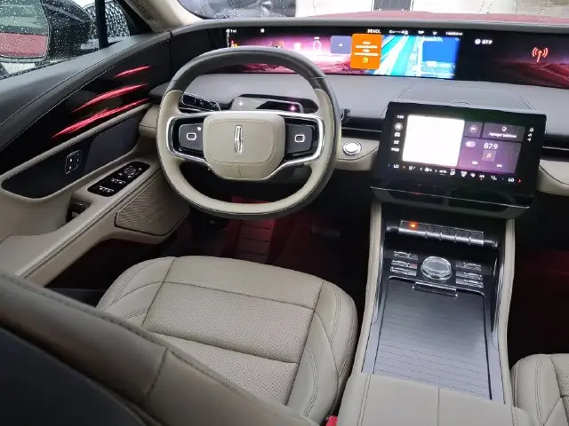 2025 Lincoln Nautilus - $44,990
