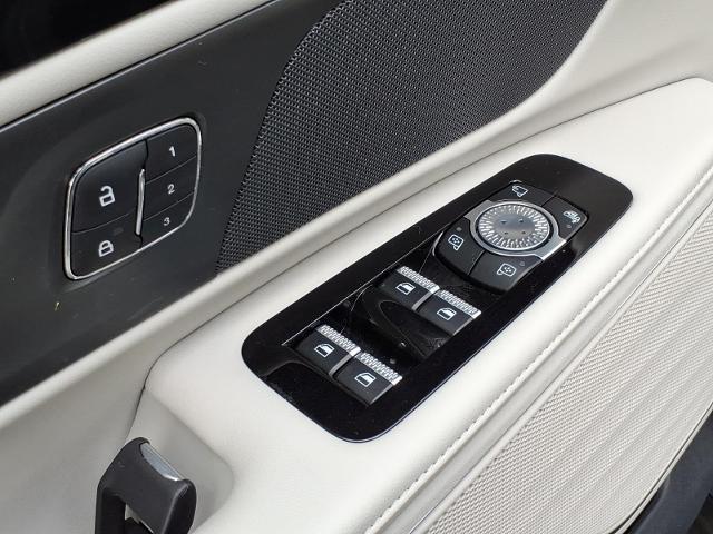 2026 Lincoln Nautilus - $52,995