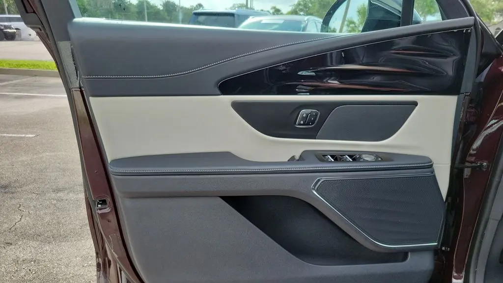 2024 Lincoln Nautilus Premiere