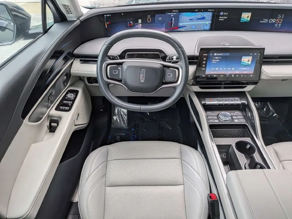 2026 Lincoln Nautilus - $54,967