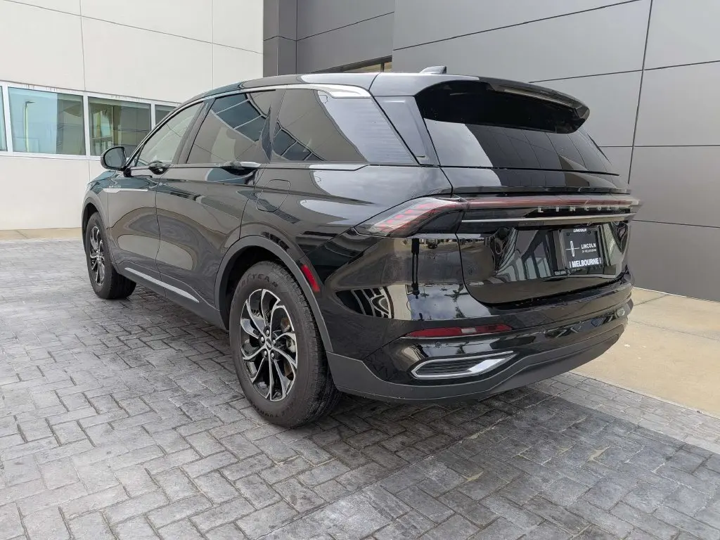 2026 Lincoln Nautilus - $52,867