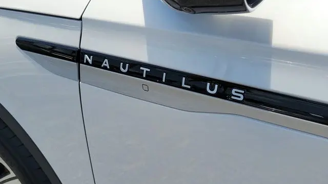 2024 Lincoln Nautilus Premiere