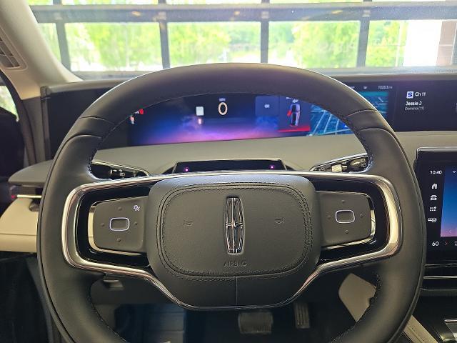 2025 Lincoln Nautilus - $53,999