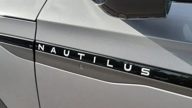 2024 Lincoln Nautilus Premiere