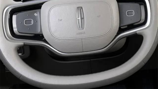 2025 Lincoln Nautilus Premiere