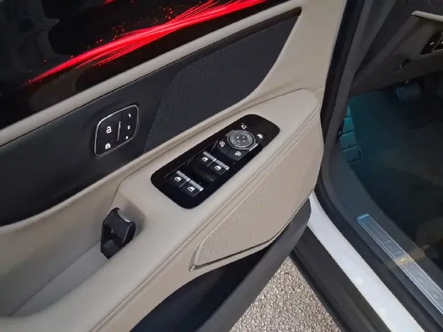 2025 Lincoln Nautilus - $44,990