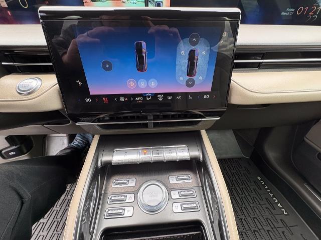 2025 Lincoln Nautilus - $51,999
