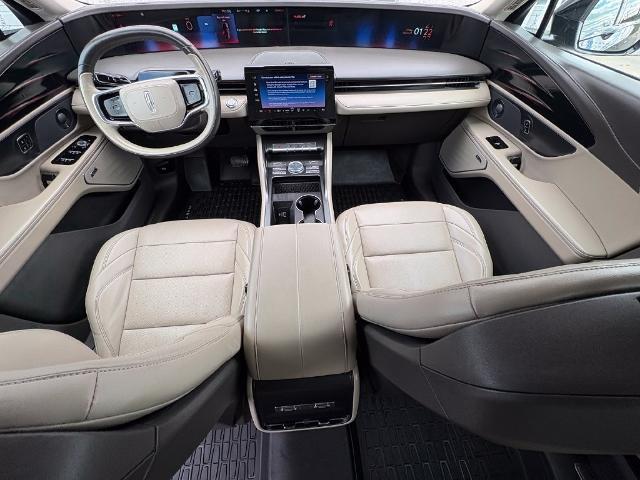 2025 Lincoln Nautilus - $51,999