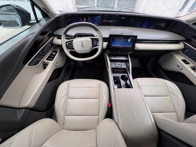 2025 Lincoln Nautilus - $51,999