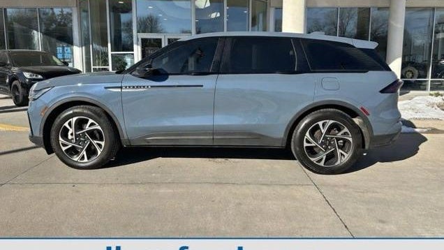 Preowned 2025 Lincoln Nautilus Premiere for Sale