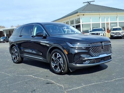 Photo of a 2025 Lincoln Nautilus AWD Premiere 4DR SUV for sale