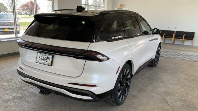 2024 Lincoln Nautilus Hybrid Reserve