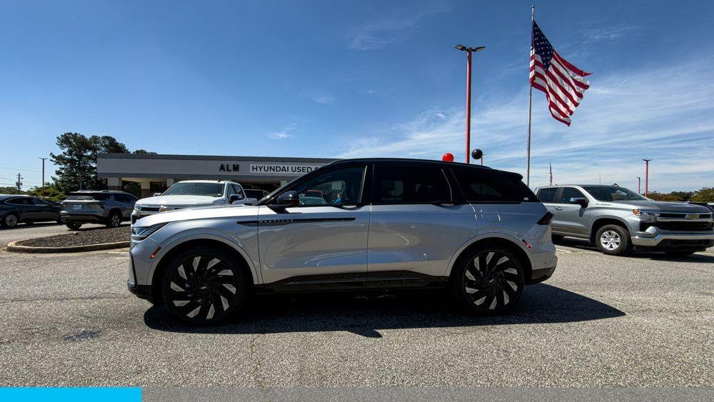 2024 Lincoln Nautilus Hybrid Reserve