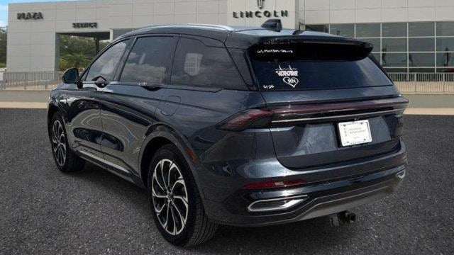2024 Lincoln Nautilus Hybrid Reserve