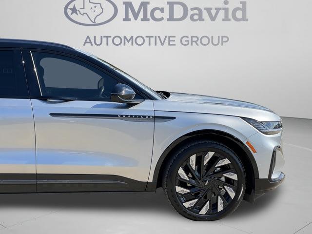 2025 Lincoln Nautilus - $55,399