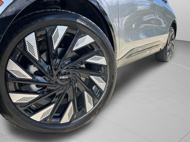 2025 Lincoln Nautilus - $55,399