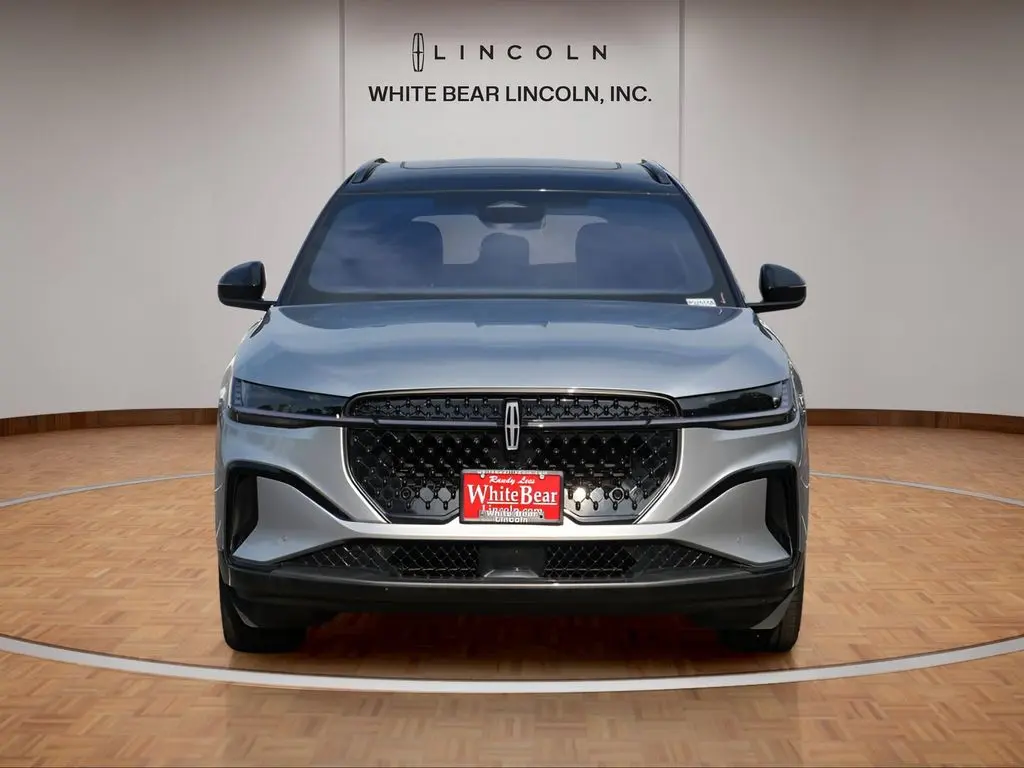 2025 Lincoln Nautilus - $58,345