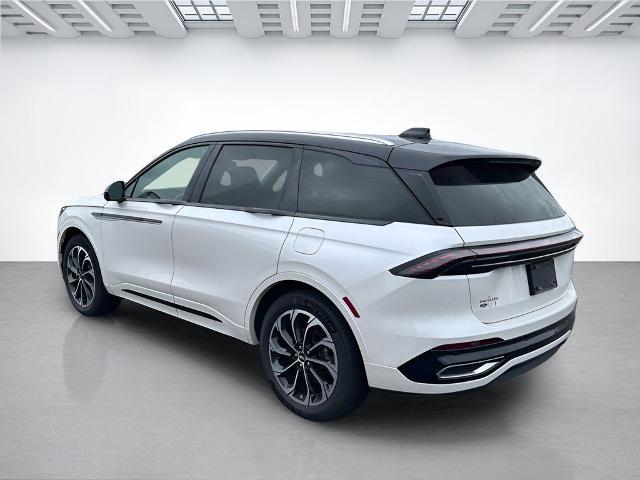 2025 Lincoln Nautilus - $55,999