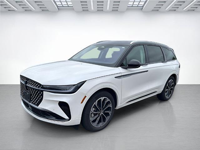 2025 Lincoln Nautilus - $55,999