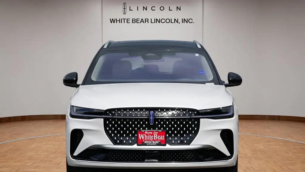 2025 Lincoln Nautilus Hybrid Reserve