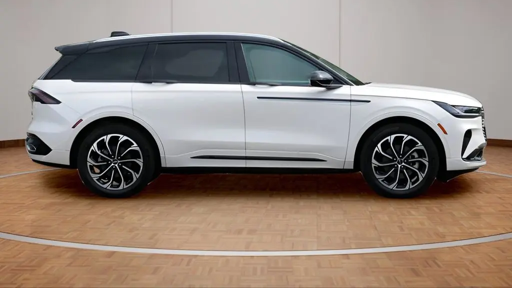 2025 Lincoln Nautilus Hybrid Reserve
