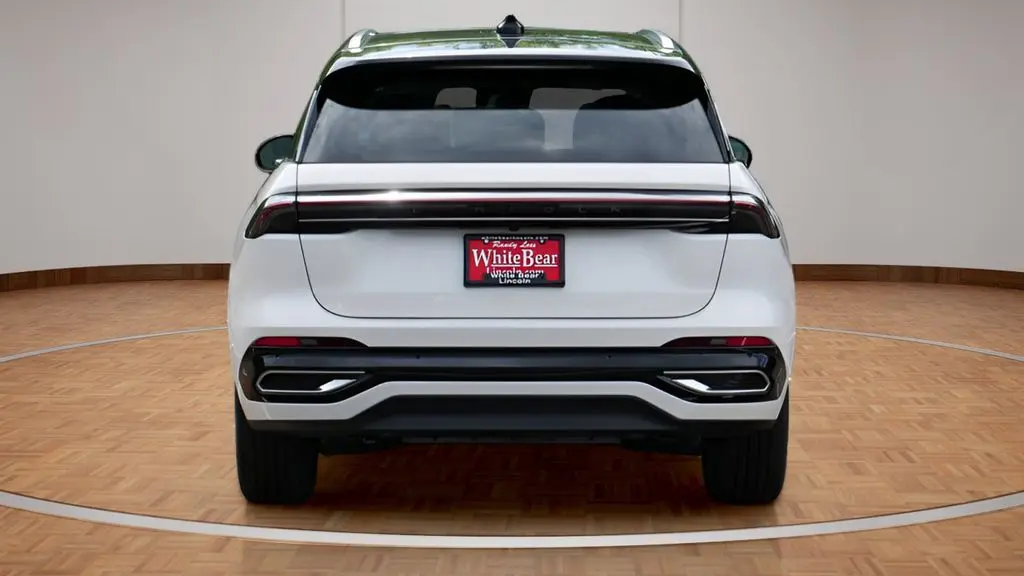 2025 Lincoln Nautilus Hybrid Reserve